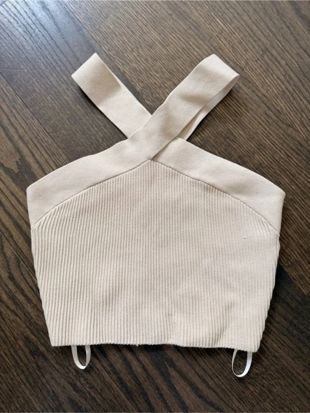 Aritzia Babaton Sculpt Knit Criss Cross Cropped Tank size S - Picture 7 of 9